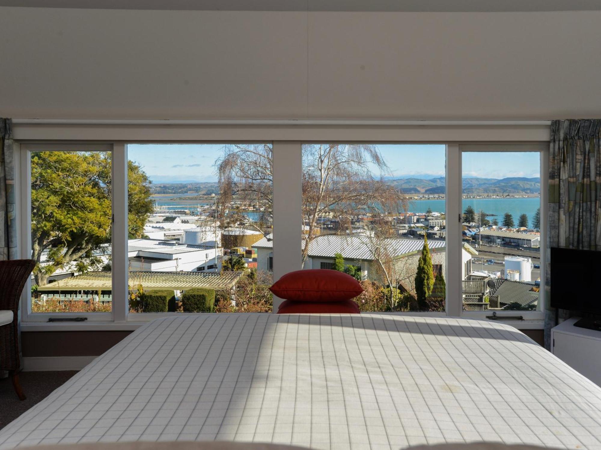Jacaranda Lodge - Napier Hill Holiday Home Εξωτερικό φωτογραφία
