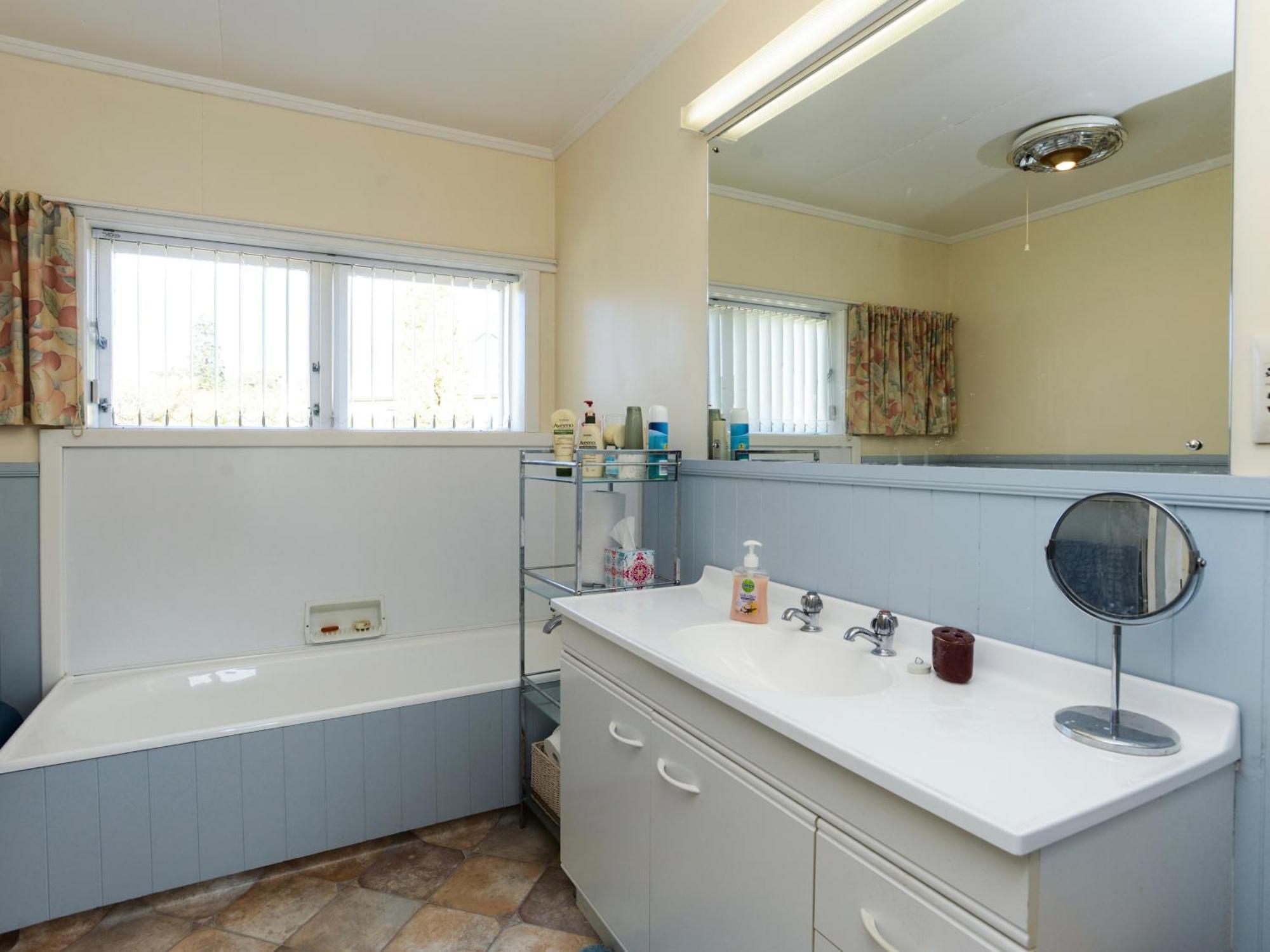 Jacaranda Lodge - Napier Hill Holiday Home Εξωτερικό φωτογραφία
