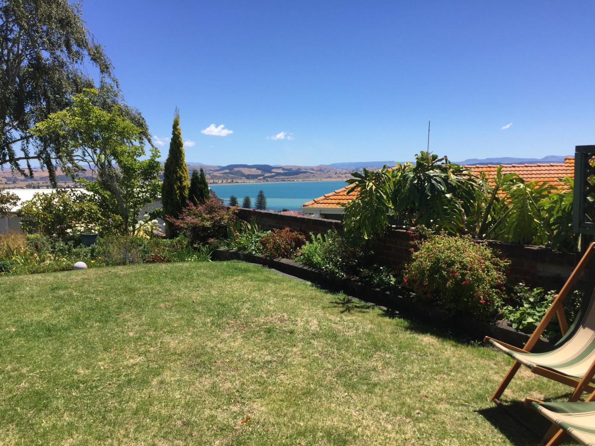Jacaranda Lodge - Napier Hill Holiday Home Εξωτερικό φωτογραφία